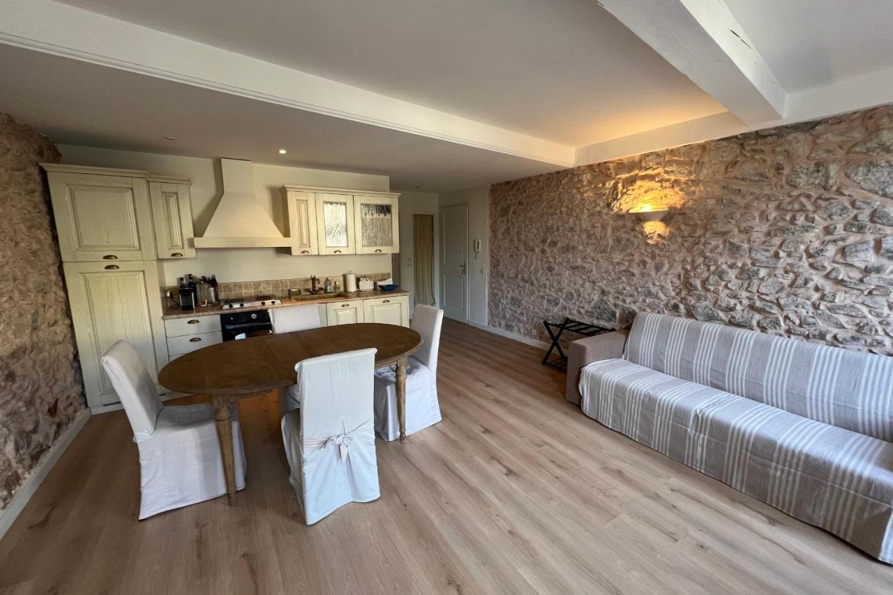 C054-Bel Appartement Lumineux Au Coeur Du Suquet Cannes Buitenkant foto