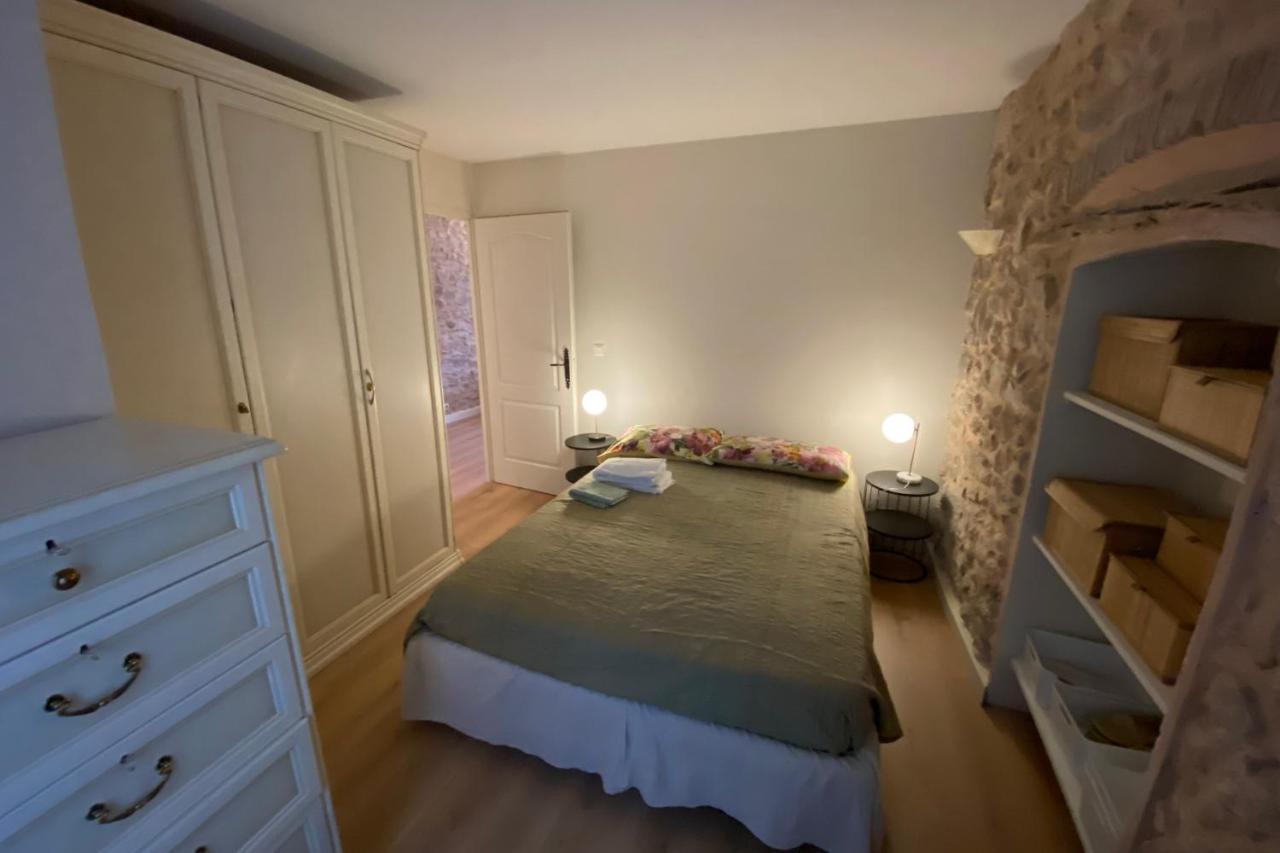 C054-Bel Appartement Lumineux Au Coeur Du Suquet Cannes Buitenkant foto